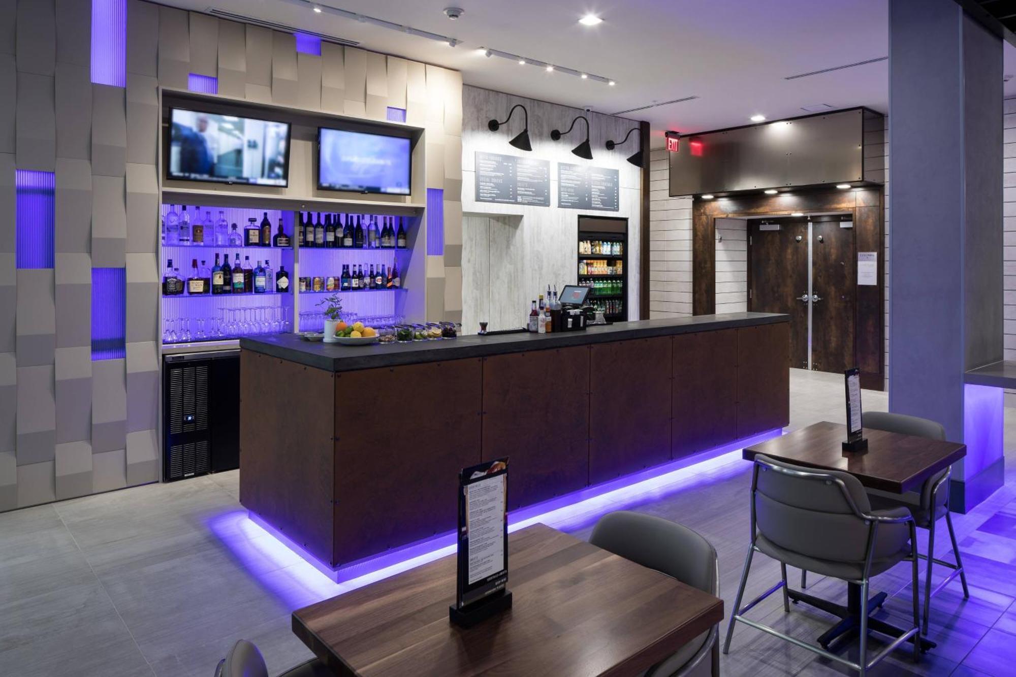 Courtyard By Marriott Houston Heights/I-10 Ξενοδοχείο Εξωτερικό φωτογραφία