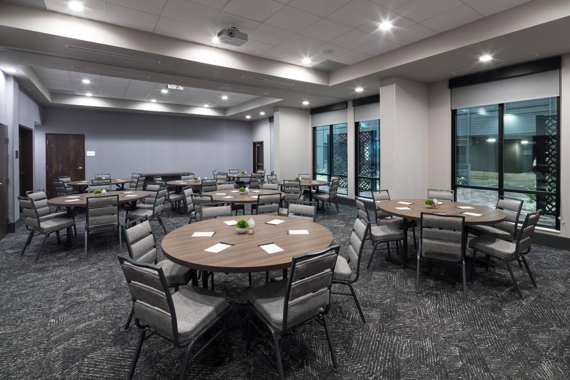 Courtyard By Marriott Houston Heights/I-10 Ξενοδοχείο Εξωτερικό φωτογραφία