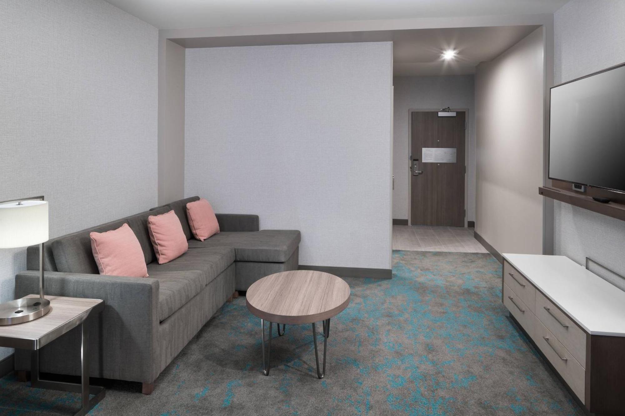 Courtyard By Marriott Houston Heights/I-10 Ξενοδοχείο Εξωτερικό φωτογραφία