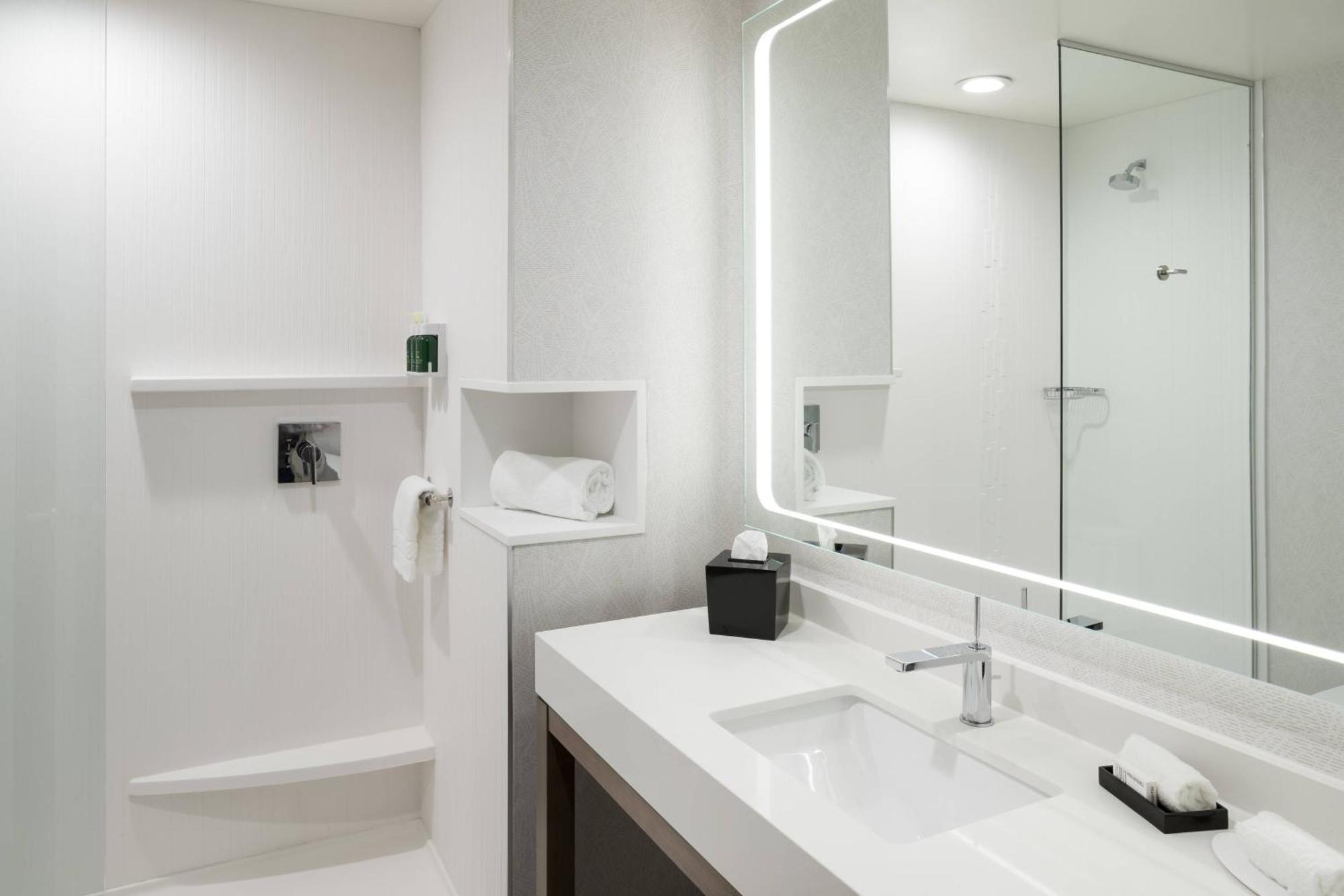 Courtyard By Marriott Houston Heights/I-10 Ξενοδοχείο Εξωτερικό φωτογραφία